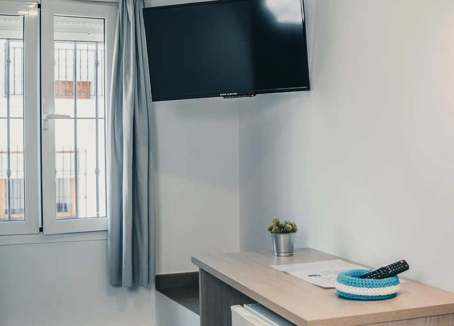 ** Affittacamere Hostal Delia Alora Spagna
