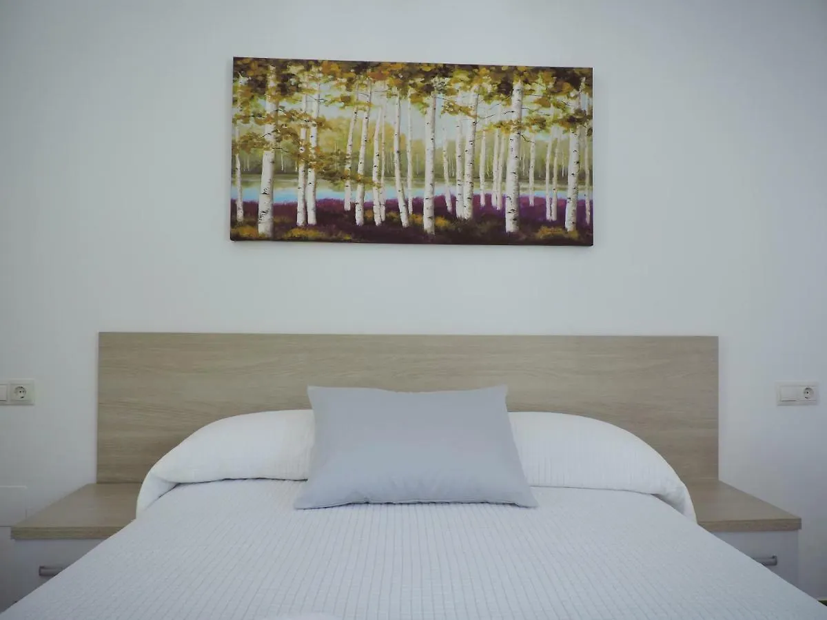Hostal Delia Alora
