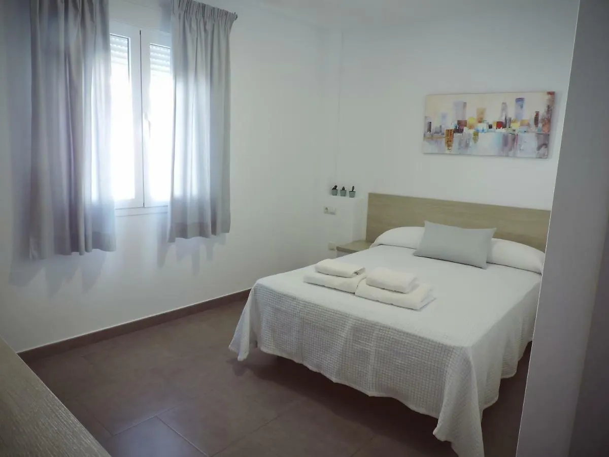 Affittacamere Hostal Delia Alora